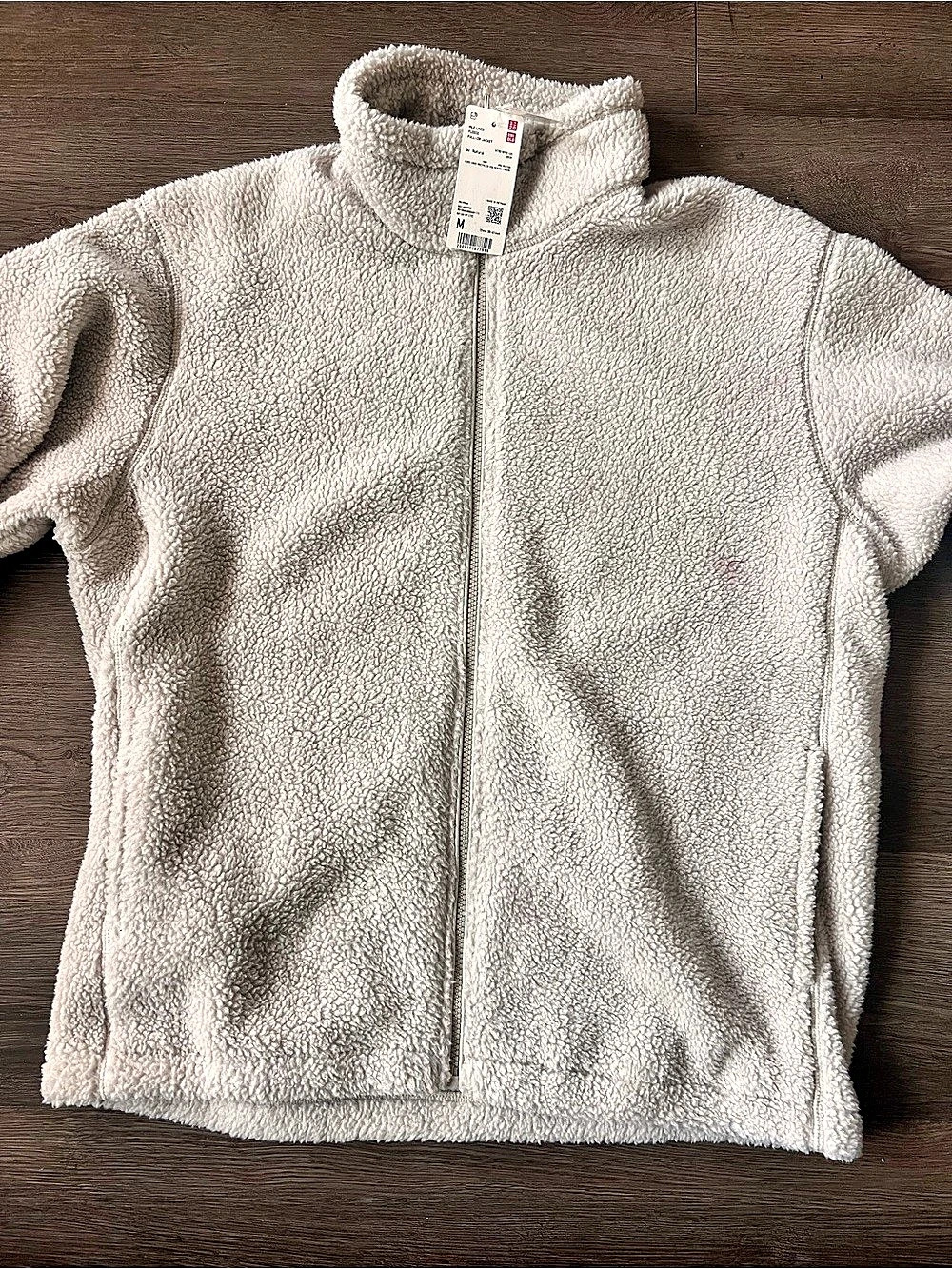 UNIQLO Pile Lined Fleece Full-Zip Jacket Fleece Full-Zip Jacket in Cream Size